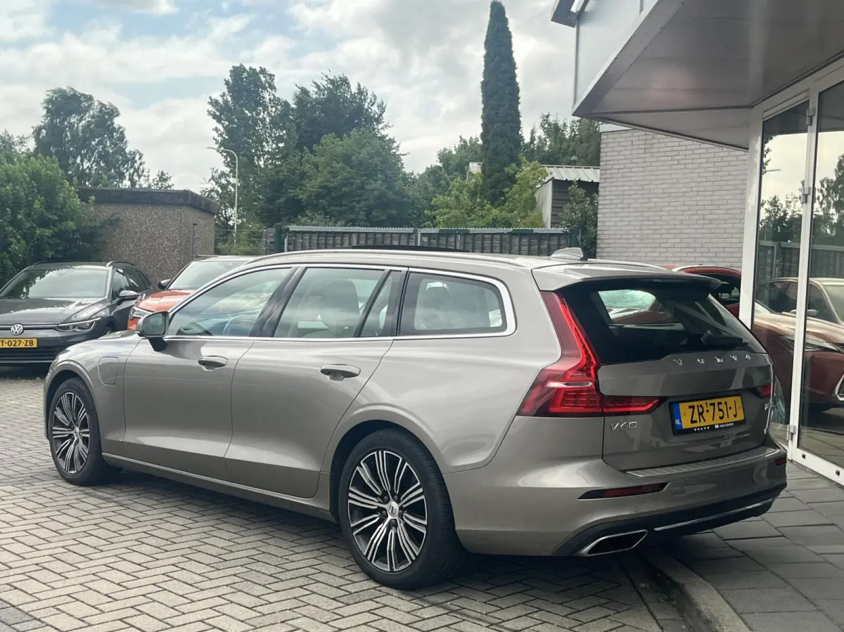 2.0 T8 Twin Engine AWD INSCRIPTION PANO+ACC+MEMORY