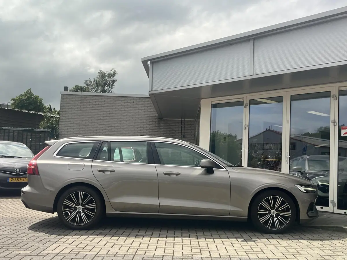 2.0 T8 Twin Engine AWD INSCRIPTION PANO+ACC+MEMORY