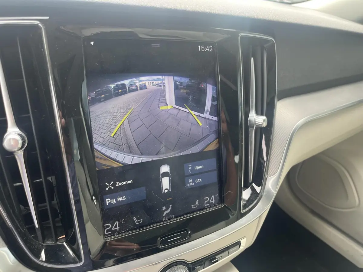 2.0 T8 Twin Engine AWD INSCRIPTION PANO+ACC+MEMORY