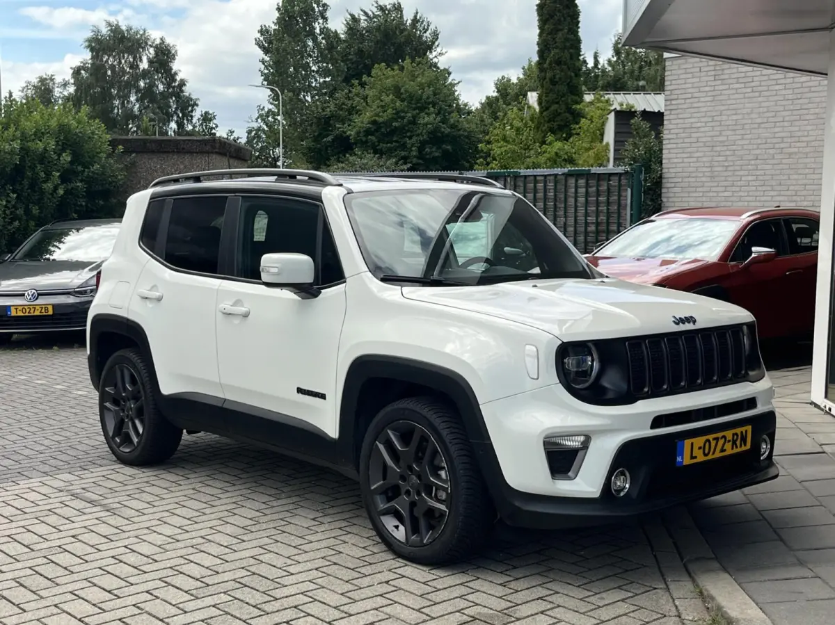 4xe 240 Plug-in Hybrid LEDER+LED+KEYLESS+ACC
