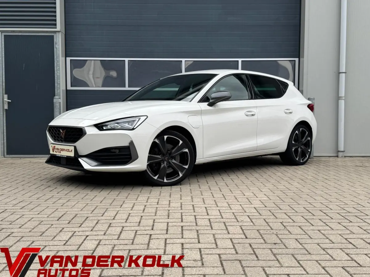 1.4 e-Hybrid VZ Business | Full LED | Half Leder | CarPlay | Sfeerverlichting | Navigatie | Adaptive Cruise | Climate