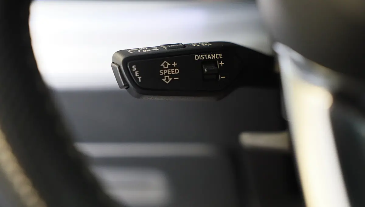 60 TFSI e Quattro RSQ8 Look / Luchtvering / Acc / Lane Assist / Head Up / Camera / B & O / Memory / Open Pano / Matrix