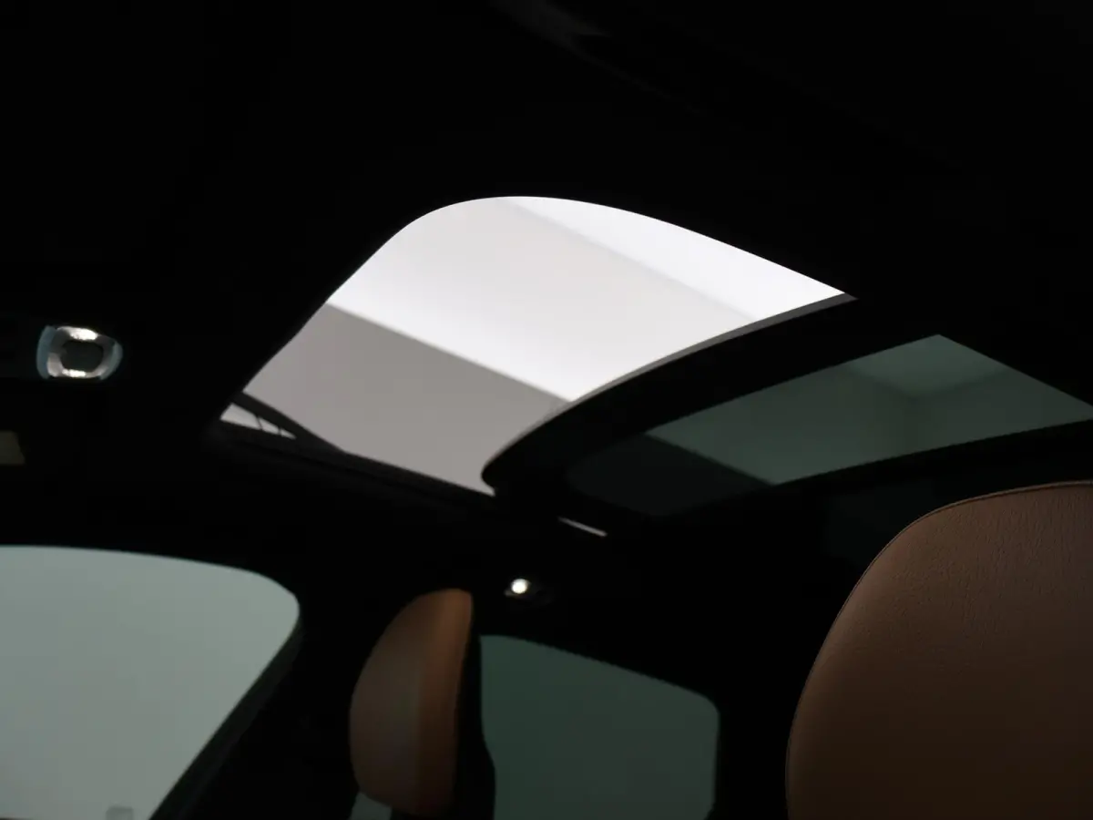 2.0 D4 AWD 190 PK INSCRIPTION + WEGKL. TREKHAAK | PANORAMA | CAMERA | STOELVERW. | CARPLAY
