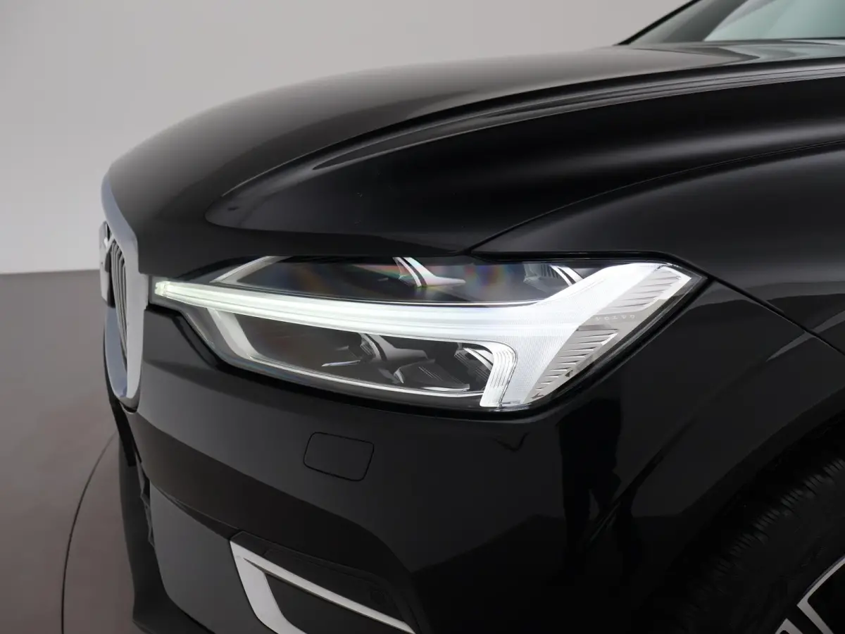 2.0 D4 AWD 190 PK INSCRIPTION + WEGKL. TREKHAAK | PANORAMA | CAMERA | STOELVERW. | CARPLAY