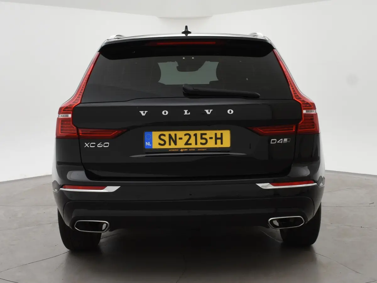 2.0 D4 AWD 190 PK INSCRIPTION + WEGKL. TREKHAAK | PANORAMA | CAMERA | STOELVERW. | CARPLAY
