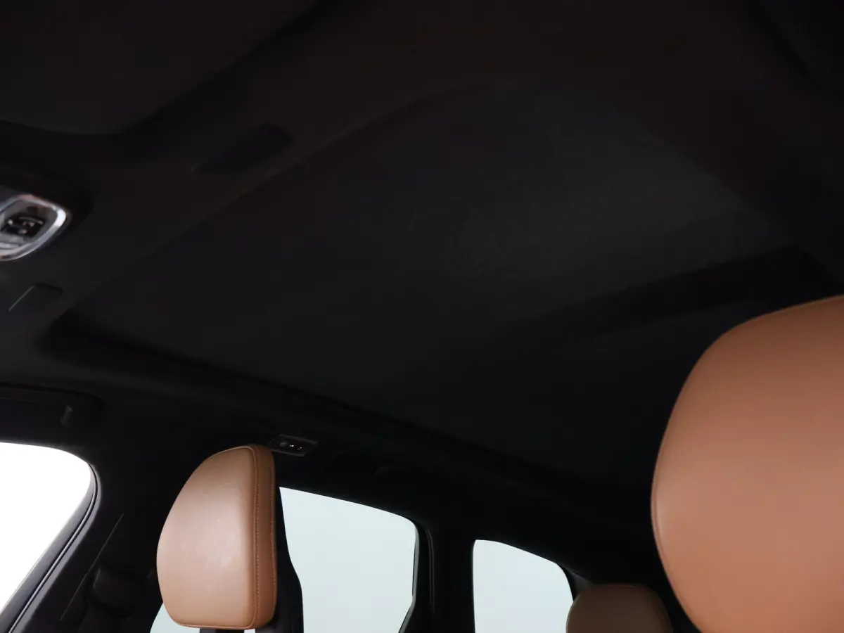 2.0 D4 AWD 190 PK INSCRIPTION + WEGKL. TREKHAAK | PANORAMA | CAMERA | STOELVERW. | CARPLAY