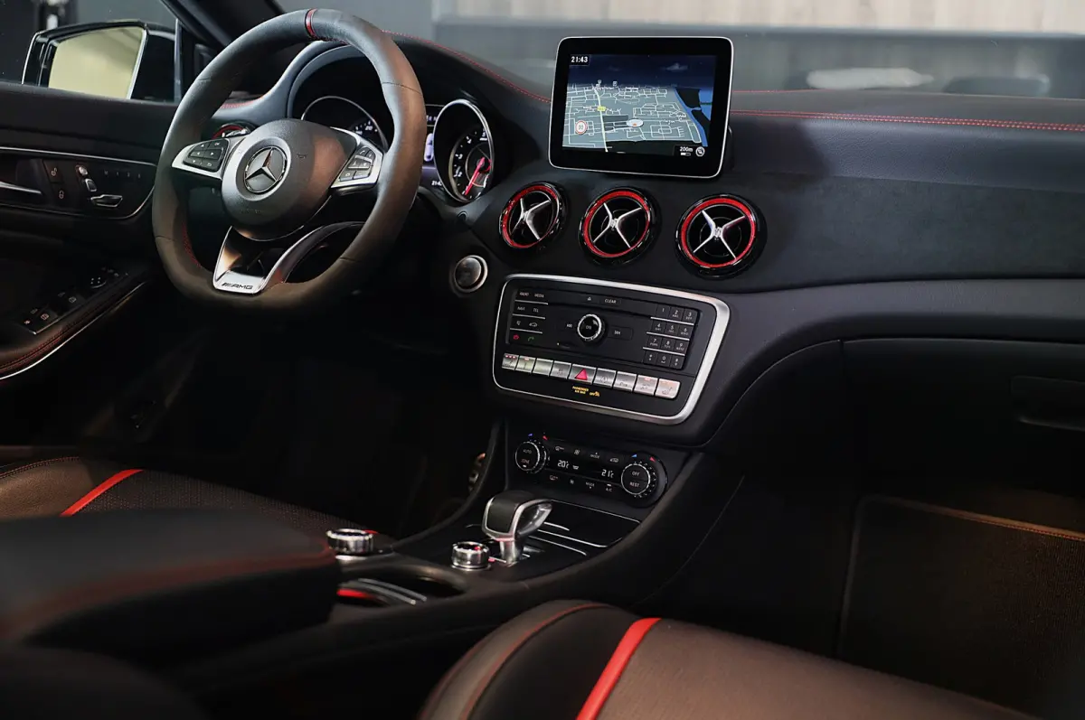 AMG 45 4MATIC Ambition / Schaalstoelen / Memory / Elek Stoelen / Cruise Control / Navi / Open Panoramadak