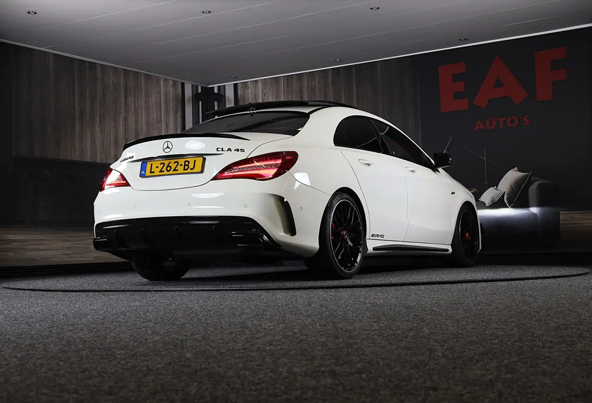 AMG 45 4MATIC Ambition / Schaalstoelen / Memory / Elek Stoelen / Cruise Control / Navi / Open Panoramadak