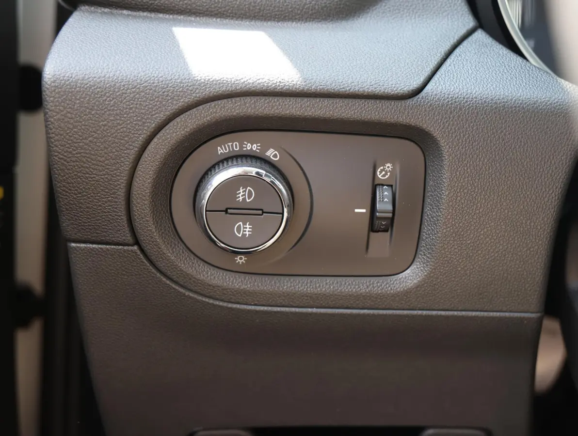 1.6 300pk Hybrid4 Ultimate | Elektrische achterklep | Lederen stoelen met geheugen koeling en verwarming | Camera