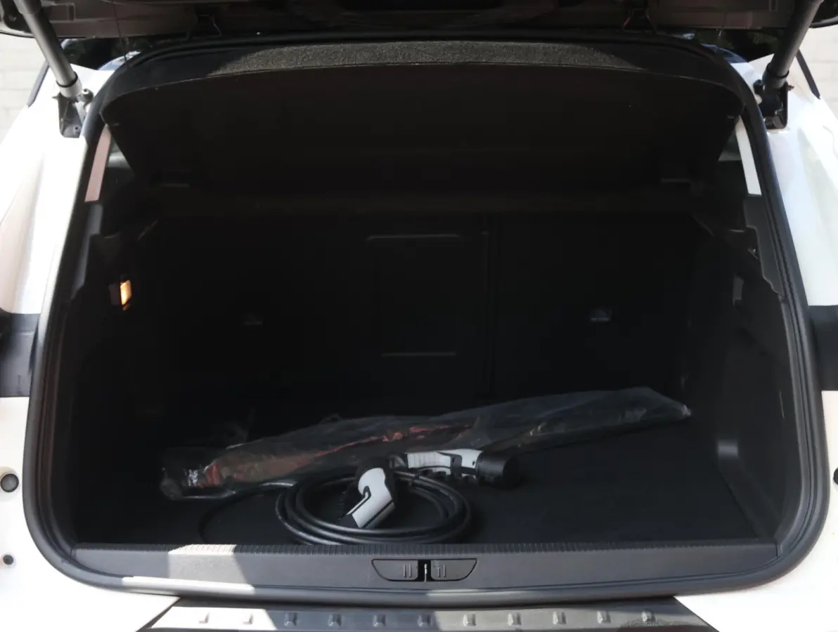 1.6 300pk Hybrid4 Ultimate | Elektrische achterklep | Lederen stoelen met geheugen koeling en verwarming | Camera