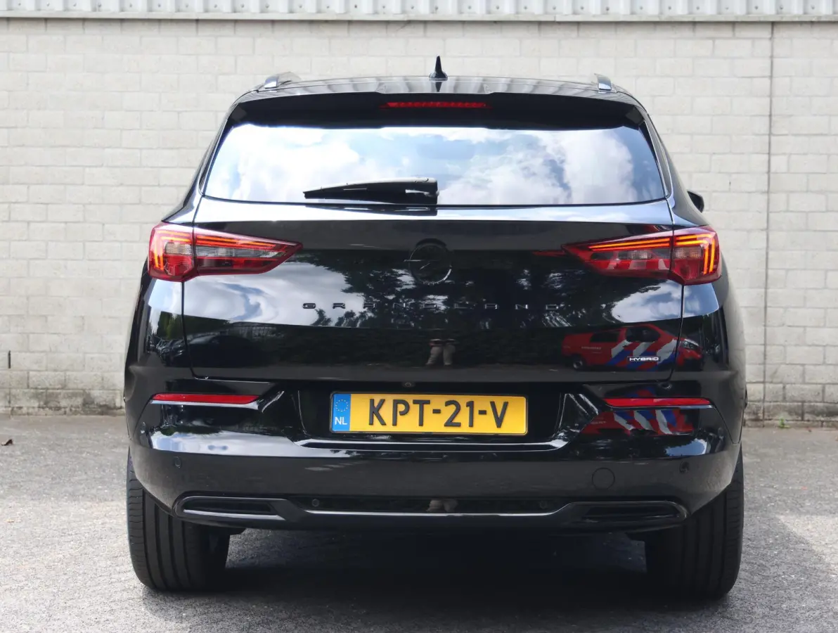 1.6 Turbo Plug-In Hybrid Business Elegance | Stoel en stuurverwarming | Elektrische achterklep | Apple en Android