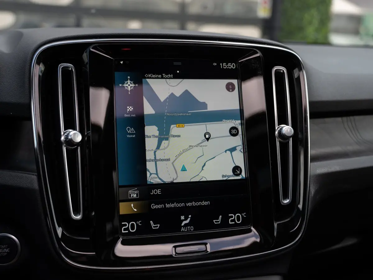 1.5 T5 Plug-in hybrid Ultimate Dark | Pano | H/K Sound | Surround View | BTW