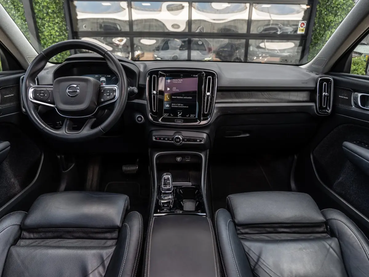 1.5 T5 Plug-in hybrid Ultimate Dark | Pano | H/K Sound | Surround View | BTW