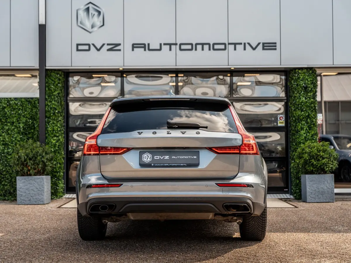 2.0 B5 AWD Pro | H/K Sound | Memory | Pilot Assist