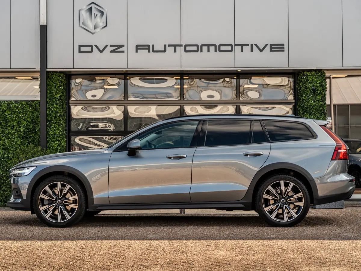 2.0 B5 AWD Pro | H/K Sound | Memory | Pilot Assist