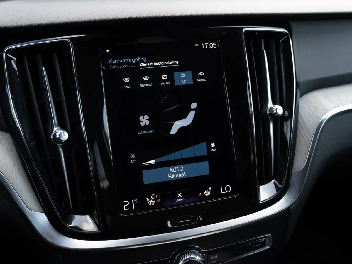 2.0 B5 AWD Pro | H/K Sound | Memory | Pilot Assist