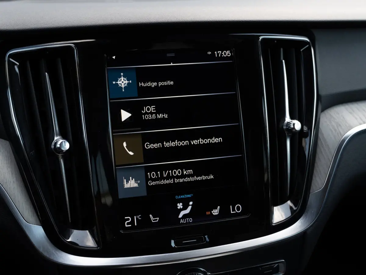 2.0 B5 AWD Pro | H/K Sound | Memory | Pilot Assist