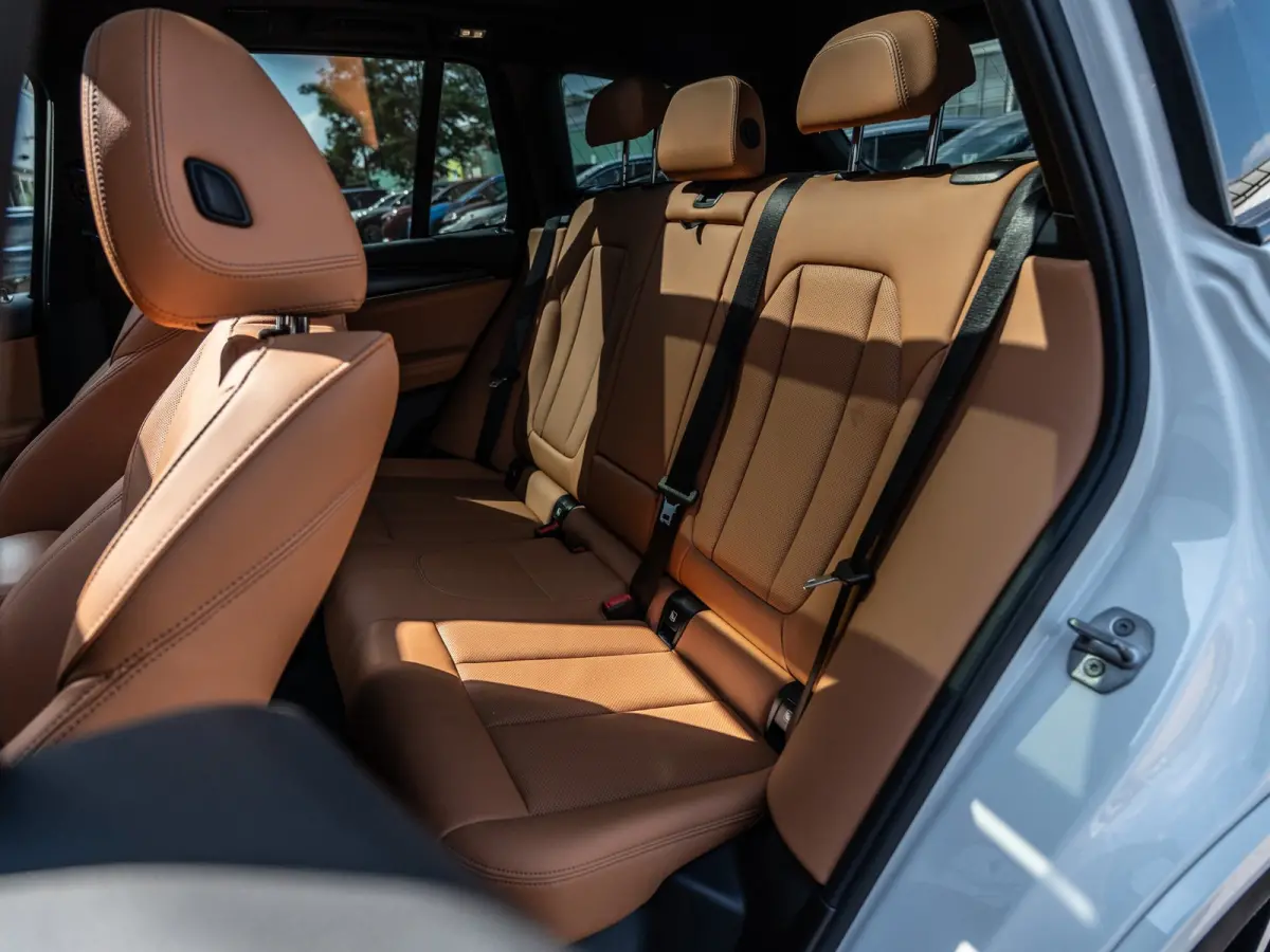 XDrive30e High Executive | M-Sport | Pano | Carplay | Camera