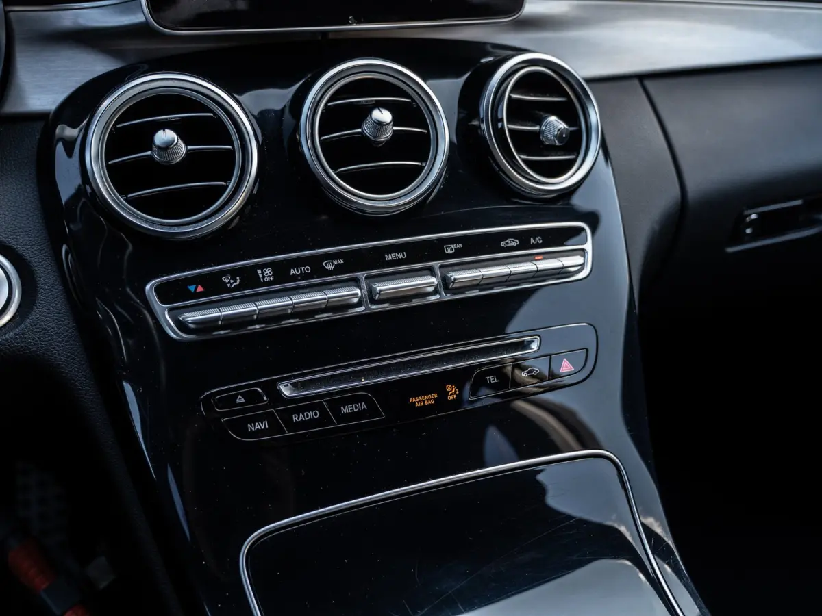 180 Business Solution AMG | Leder | Camera | Trekhaak