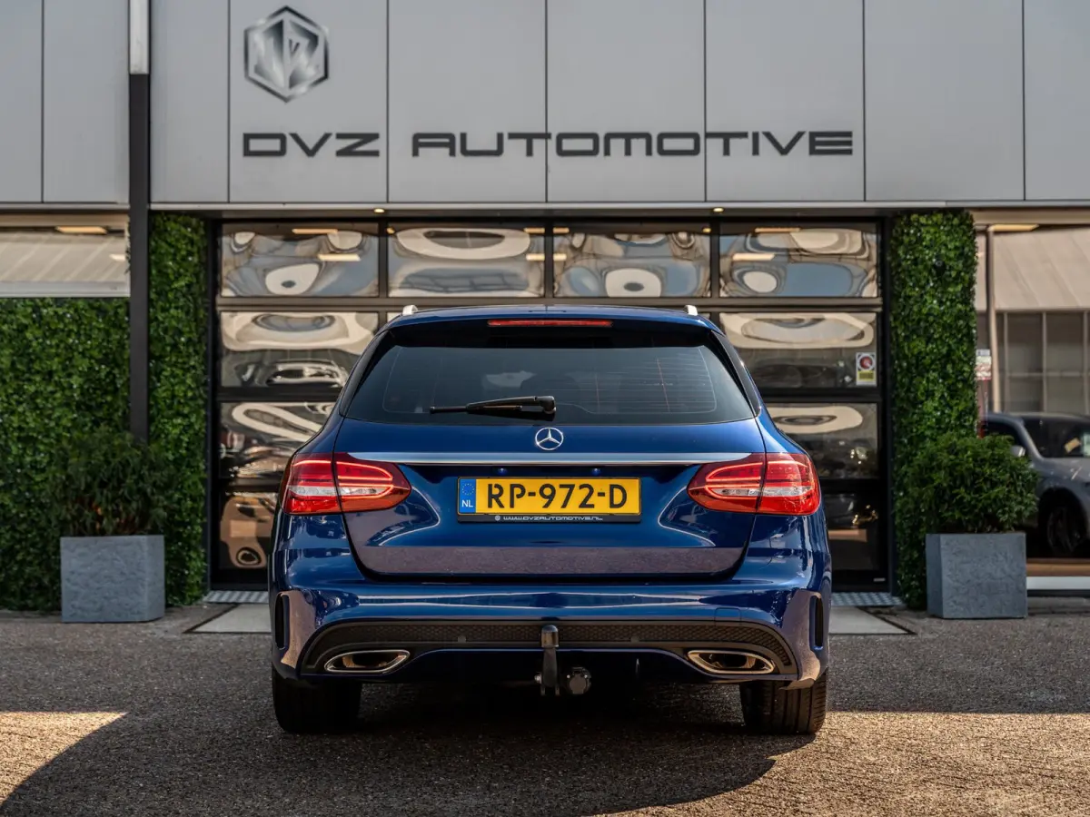 180 Business Solution AMG | Leder | Camera | Trekhaak