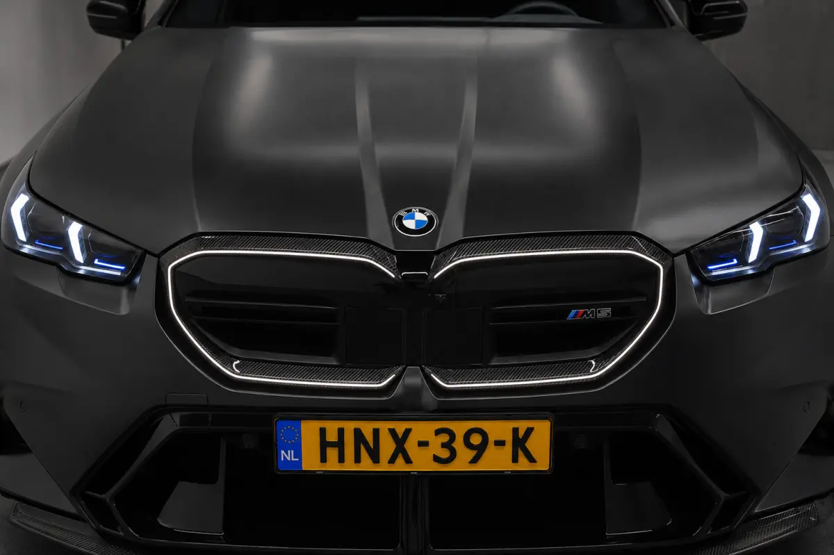 M5 1000+PK BTW/AKRAPOVIC/FULL PPF XPEL/KERAMISCH/CARBON M-PERFORMANCE/EVENTURI/B&W/PANO/HUD/F.GARANTIE
