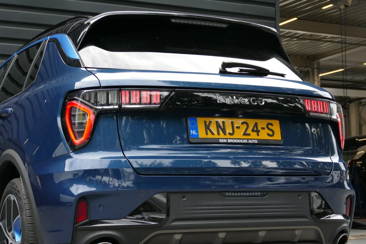 1.5 262PK PLUG-IN HYBRID AUTOMAAT / CAMERA V+A / PANO.DAK / KEYLESS / ELEKTR. ACHTERKLEP / 20" LMV / WINTERPAKKET / NAVI / LED / CLIMA / PDC / BLUETOOTH / ADAPT. CRUISECONTROL / 1E EIGENAAR 
