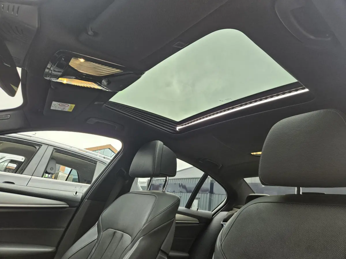 M550i xDrive High Executive NIEUWSTAAT!