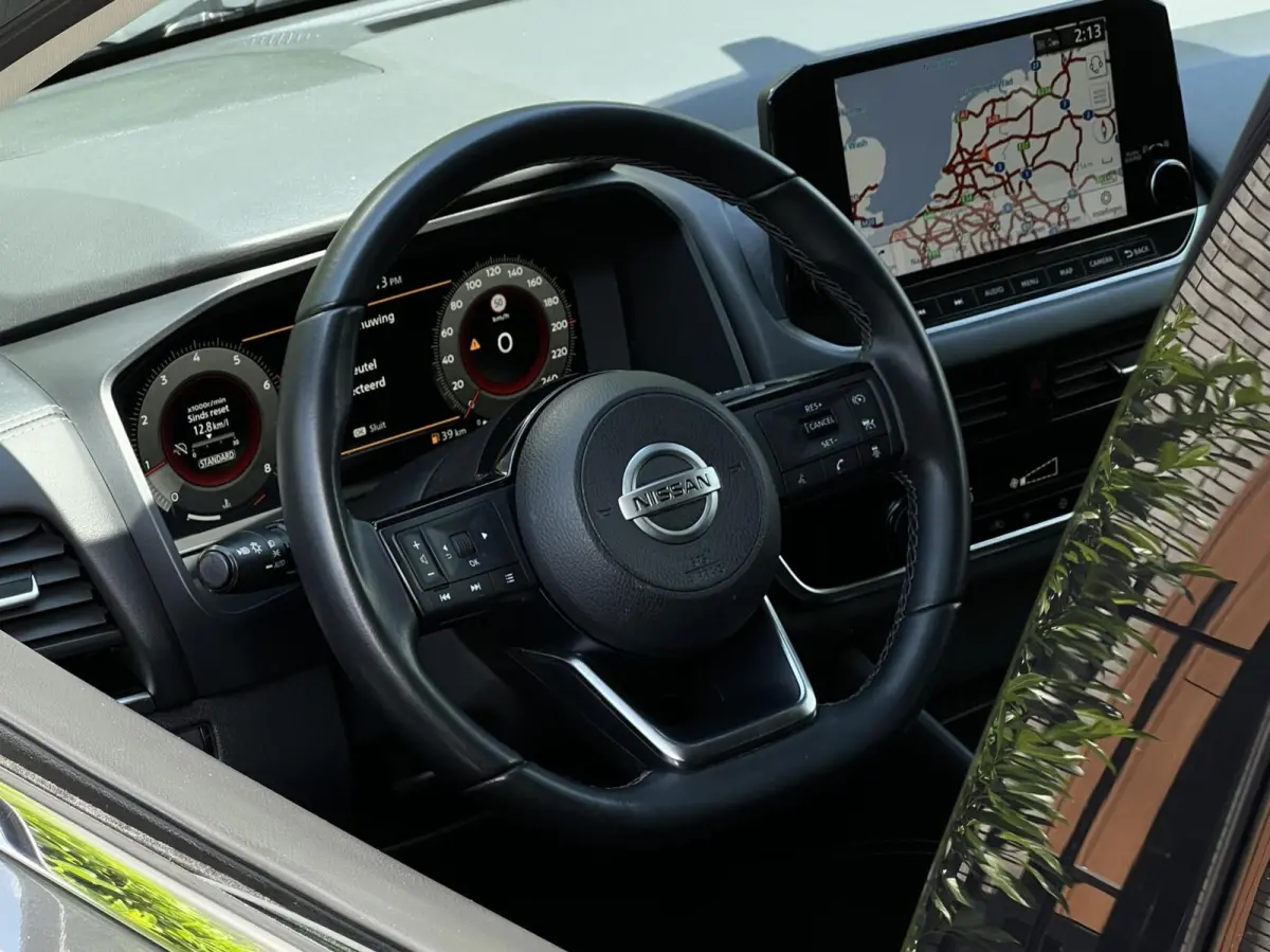 1.3 MHEV N-Connecta, NL AUTO, NAP LOGISCH, NAVIGATIE, CRUISE CONTROL, CLIMATE CONTROL, DODEHOEK, KEYLESS, LED, PDC, LICHTMETAAL 18"