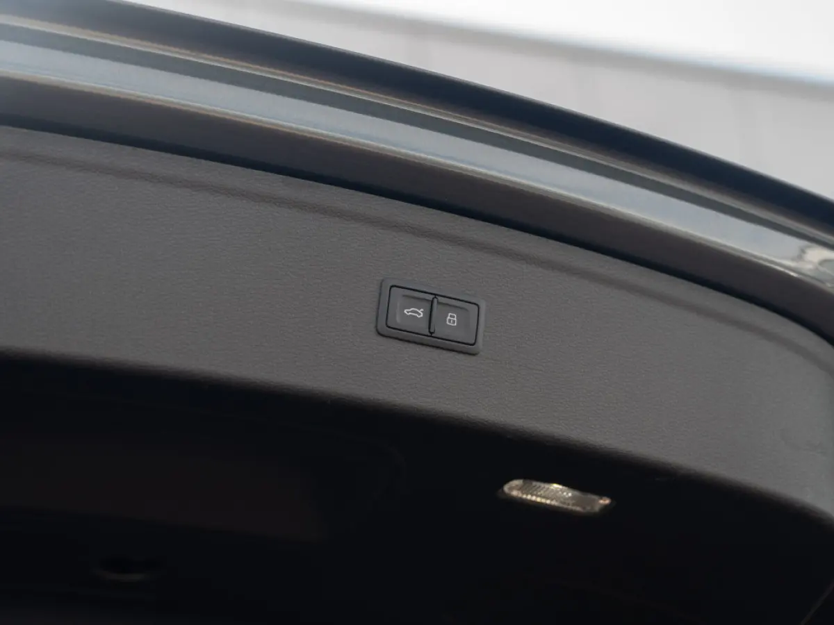 2.0 TFSI quattro Sport Pro Line S | Virtual | Side Assist | Camera