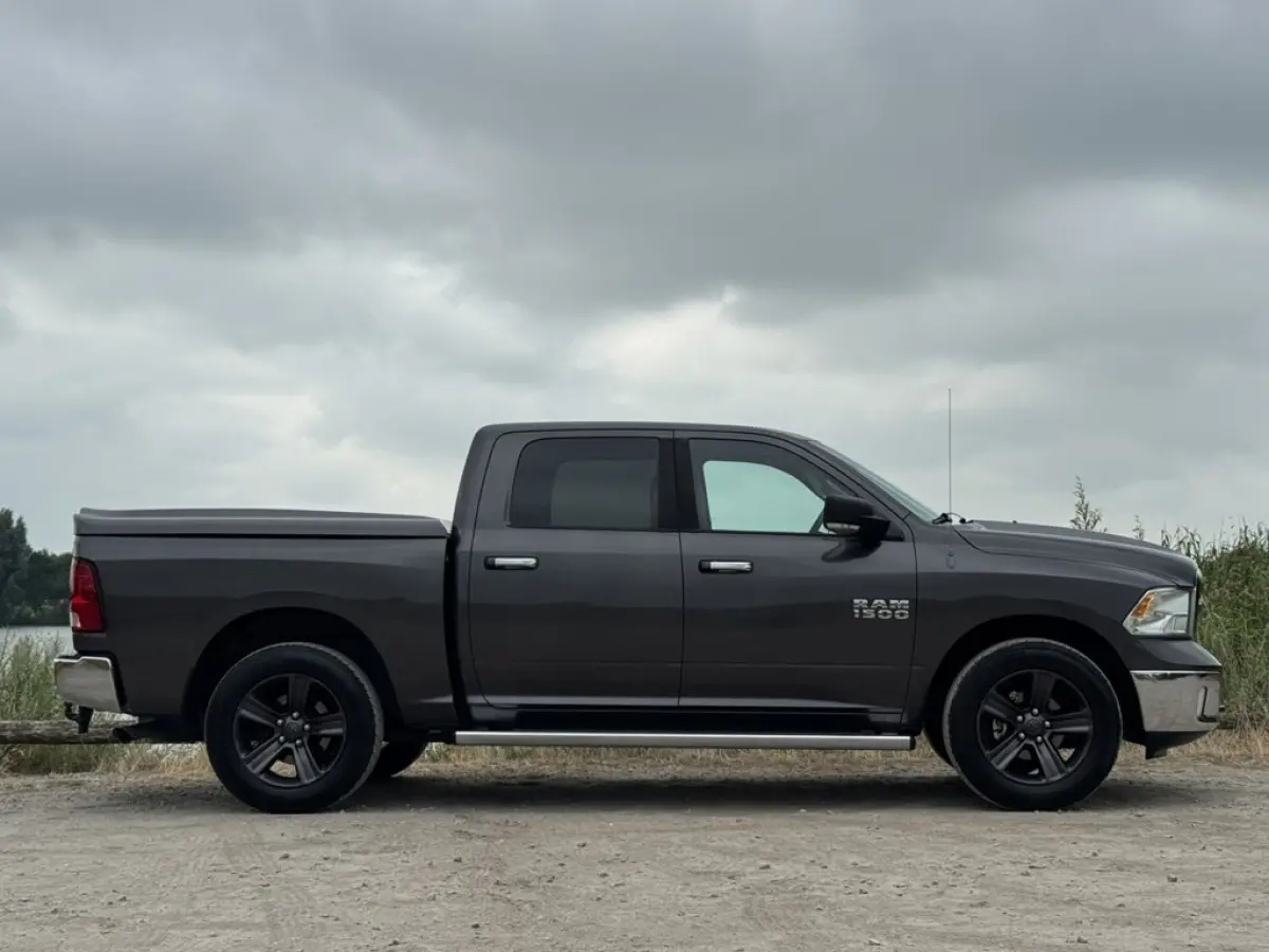 1500 SLT 3.6L, EXTREEM LAGE BIJTELLING, ORIG NED, ZEER NETTE STAAT
