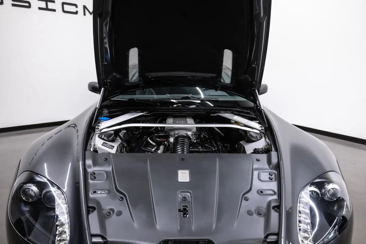 4.7 V8 Fiscale waarde € 12.000,- 4.7 V8
