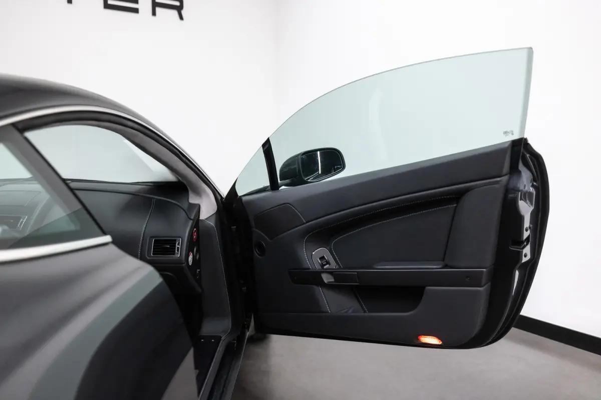 4.7 V8 Fiscale waarde € 12.000,- 4.7 V8