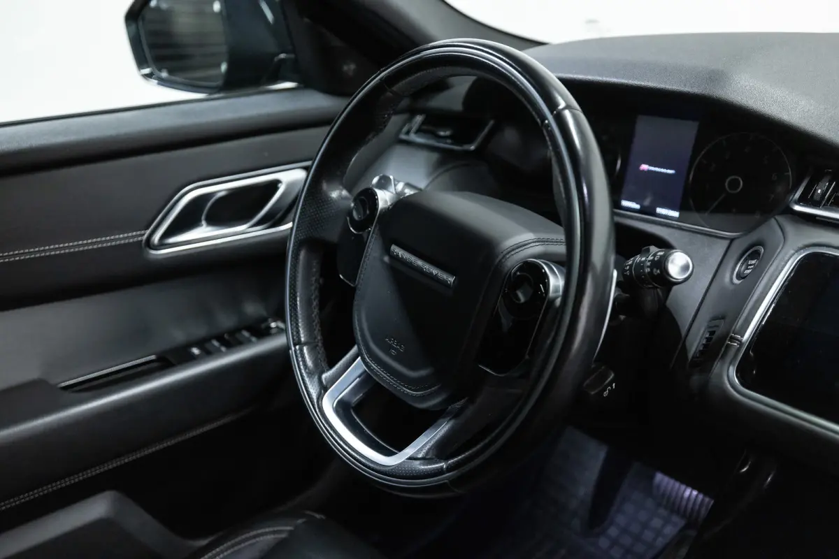 2.0 P250 Turbo AWD R-Dynamic
