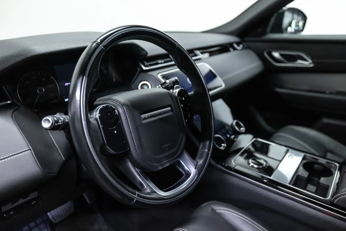 2.0 P250 Turbo AWD R-Dynamic