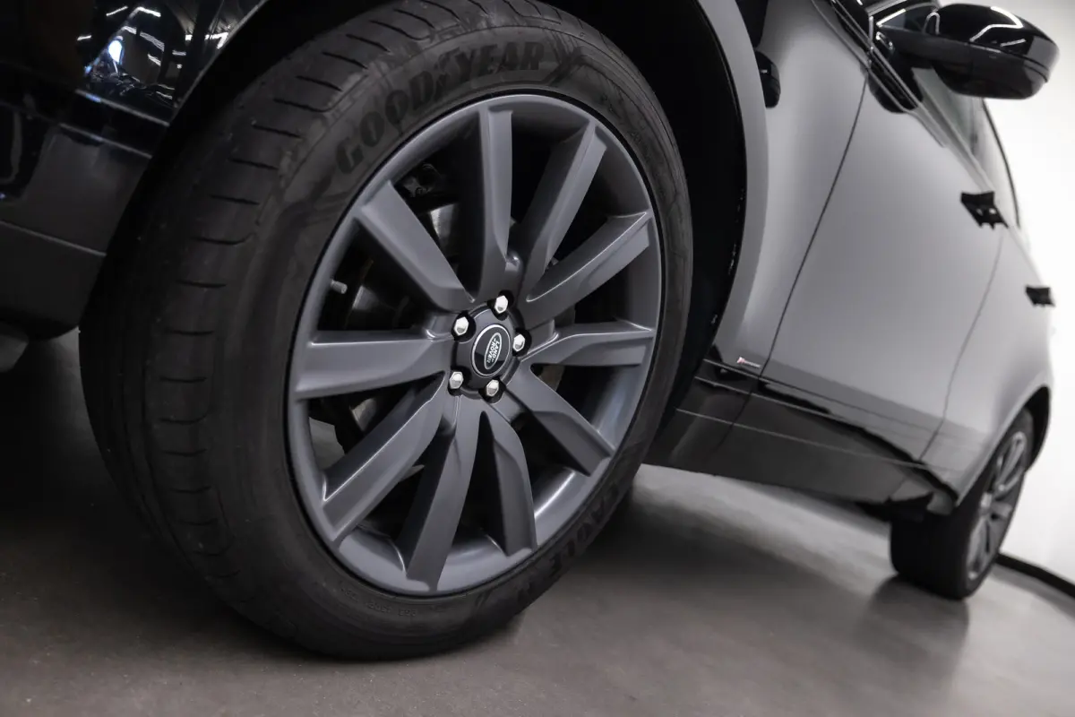 2.0 P250 Turbo AWD R-Dynamic