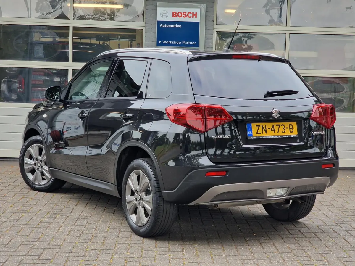 1.0 Boosterjet Select|automaat|Clima|Cruise|Navi|Camera|17-inch|