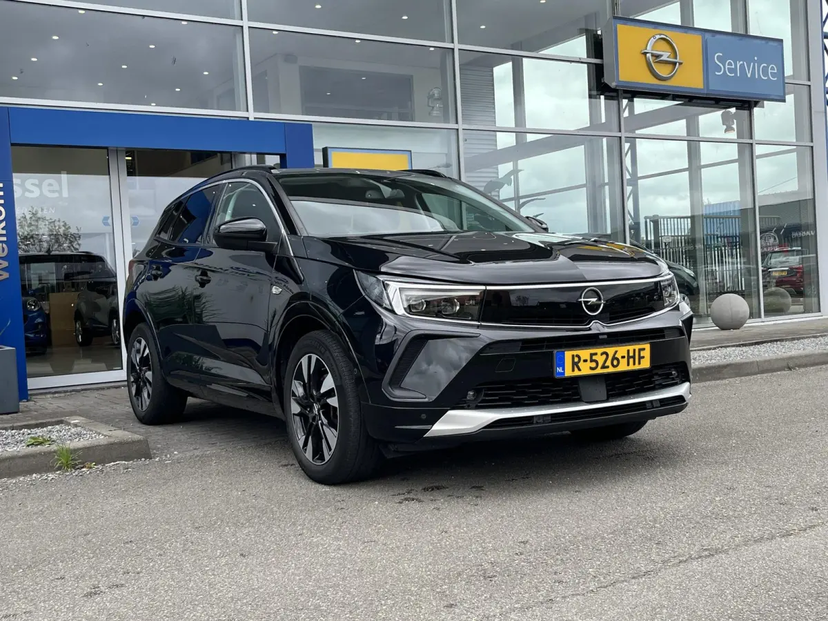 1.2 Turbo Business Elegance | Climate Control | Cruise Control | Achteruitrijcamera | Elektrisch Bedienbare Achterklep | Navigatie | Dodehoekdetectie | Apple Carplay/ Android Auto |