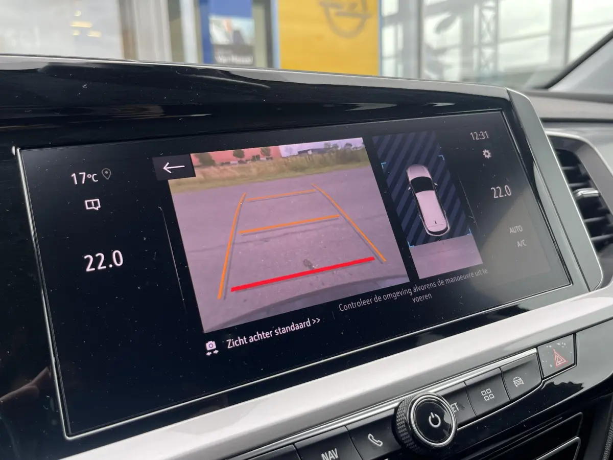 1.2 Turbo Business Elegance | Climate Control | Cruise Control | Achteruitrijcamera | Elektrisch Bedienbare Achterklep | Navigatie | Dodehoekdetectie | Apple Carplay/ Android Auto |