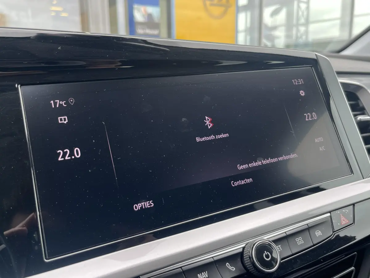 1.2 Turbo Business Elegance | Climate Control | Cruise Control | Achteruitrijcamera | Elektrisch Bedienbare Achterklep | Navigatie | Dodehoekdetectie | Apple Carplay/ Android Auto |