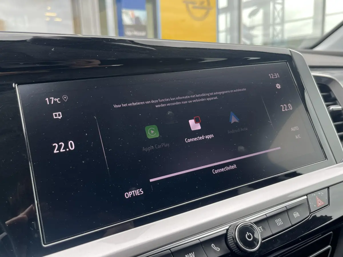 1.2 Turbo Business Elegance | Climate Control | Cruise Control | Achteruitrijcamera | Elektrisch Bedienbare Achterklep | Navigatie | Dodehoekdetectie | Apple Carplay/ Android Auto |