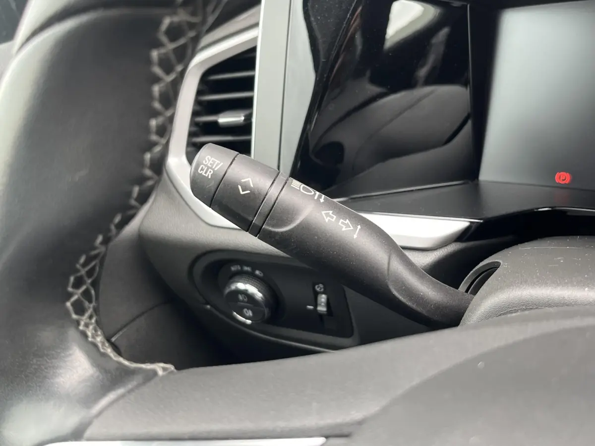 1.2 Turbo Business Elegance | Climate Control | Cruise Control | Achteruitrijcamera | Elektrisch Bedienbare Achterklep | Navigatie | Dodehoekdetectie | Apple Carplay/ Android Auto |
