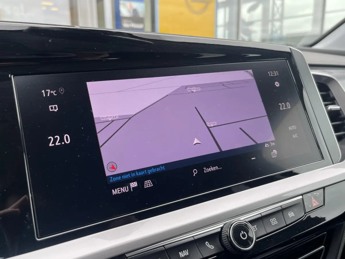 1.2 Turbo Business Elegance | Climate Control | Cruise Control | Achteruitrijcamera | Elektrisch Bedienbare Achterklep | Navigatie | Dodehoekdetectie | Apple Carplay/ Android Auto |