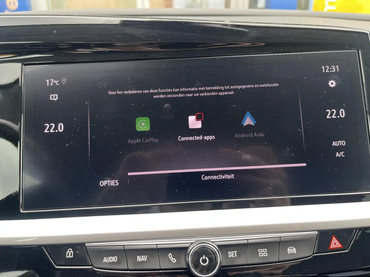 1.2 Turbo Business Elegance | Climate Control | Cruise Control | Achteruitrijcamera | Elektrisch Bedienbare Achterklep | Navigatie | Dodehoekdetectie | Apple Carplay/ Android Auto |