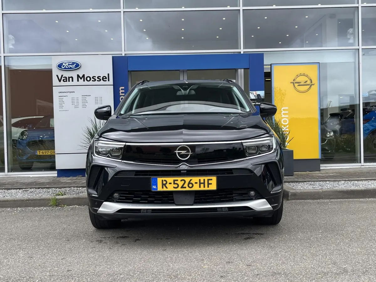 1.2 Turbo Business Elegance | Climate Control | Cruise Control | Achteruitrijcamera | Elektrisch Bedienbare Achterklep | Navigatie | Dodehoekdetectie | Apple Carplay/ Android Auto |