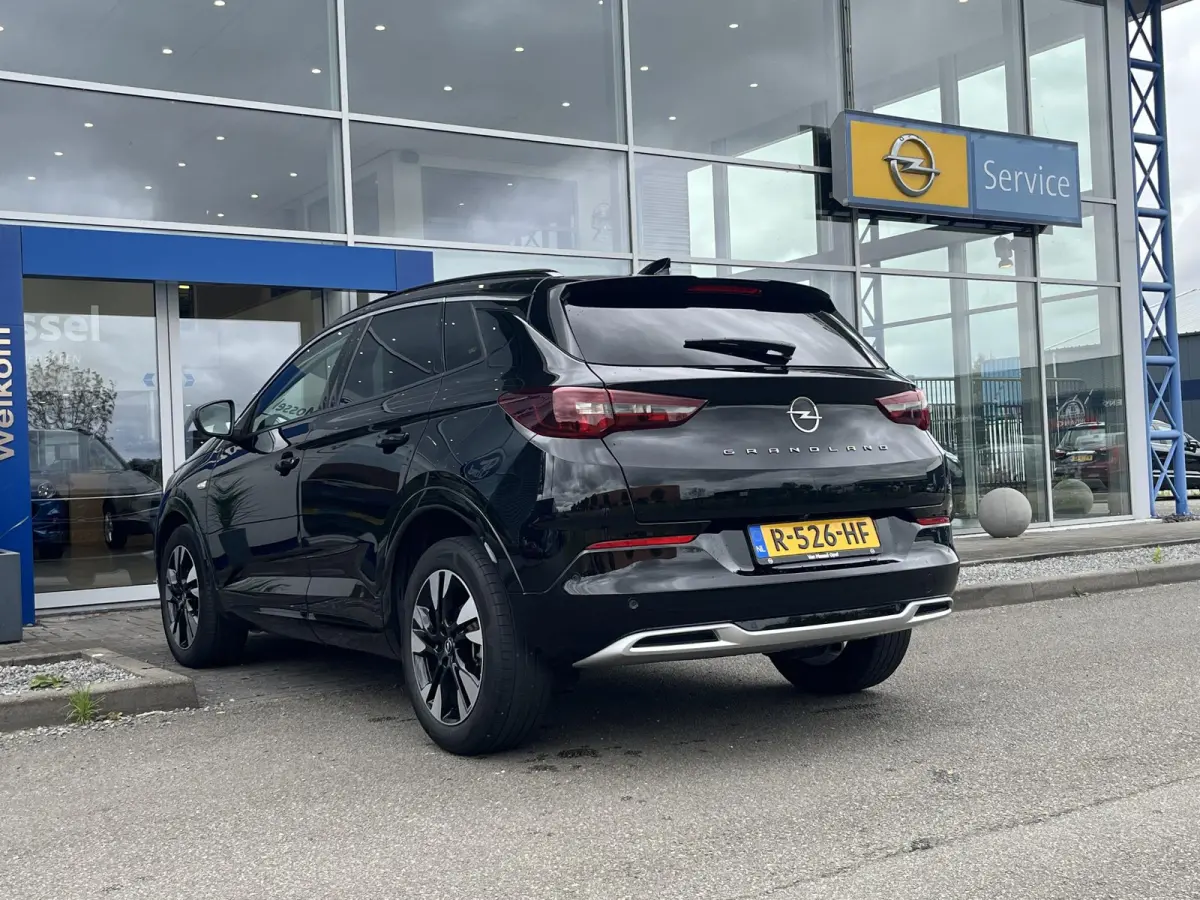 1.2 Turbo Business Elegance | Climate Control | Cruise Control | Achteruitrijcamera | Elektrisch Bedienbare Achterklep | Navigatie | Dodehoekdetectie | Apple Carplay/ Android Auto |