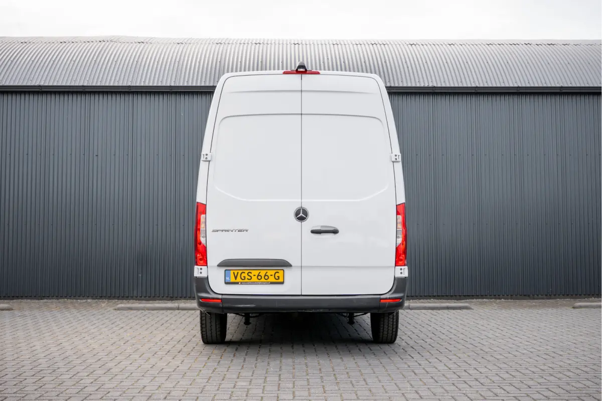 311 CDI RWD L2H2 | | Volledig Ingericht | Mbux | Camera | Climatronic