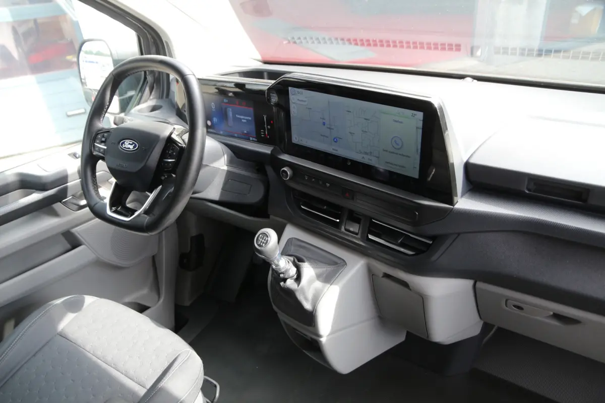 2.0 TDCI 136 | Limited | 2.5t trekgewicht | L2H1 | Navi | Clima..