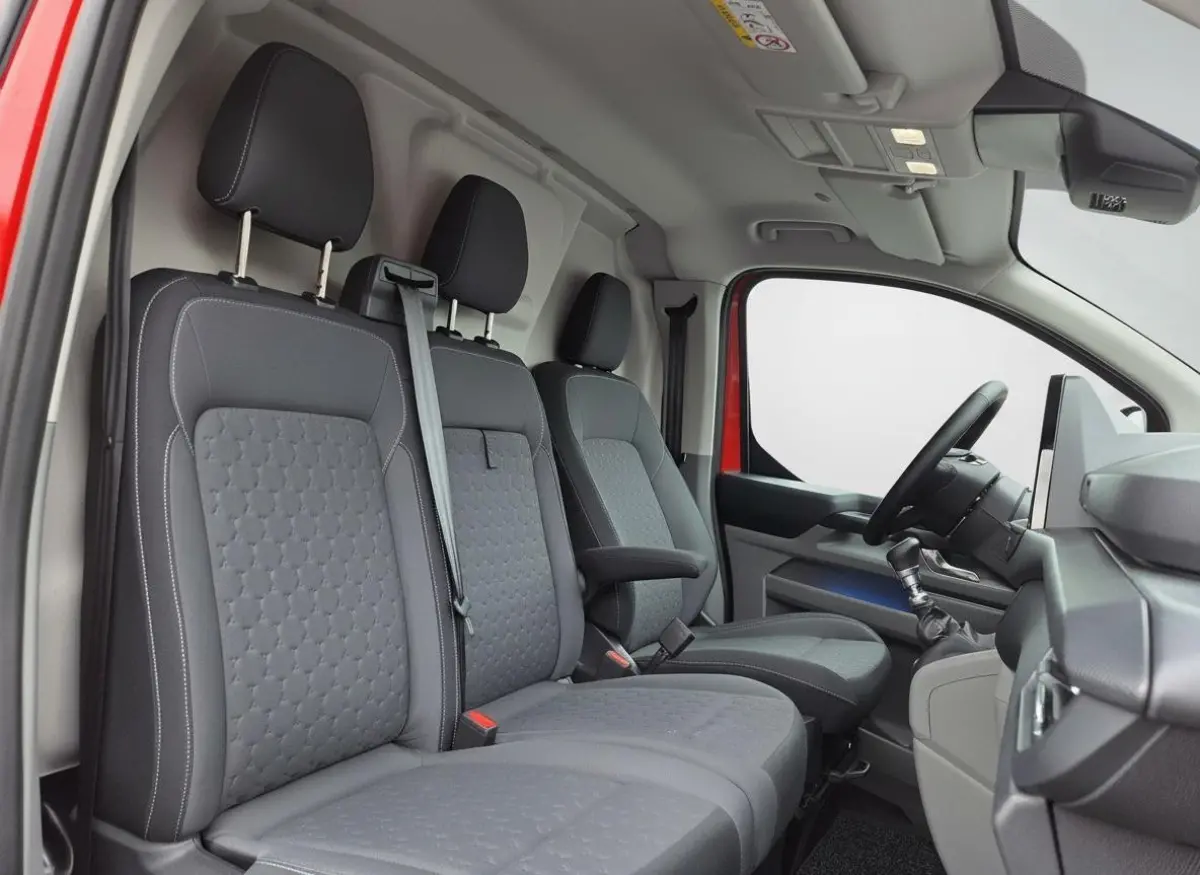 320 2.0TDCI L2H1 | Veel extra`s | Adaptive Cruise Control