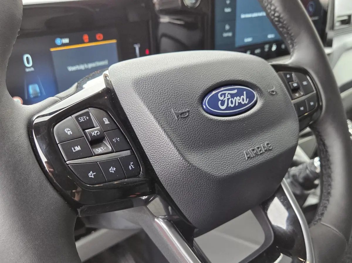 320 2.0TDCI L2H1 | Veel extra`s | Adaptive Cruise Control