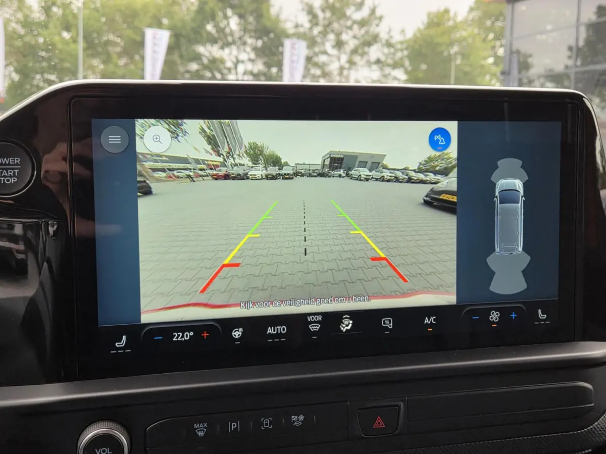 320 2.0TDCI L2H1 | Veel extra`s | Adaptive Cruise Control